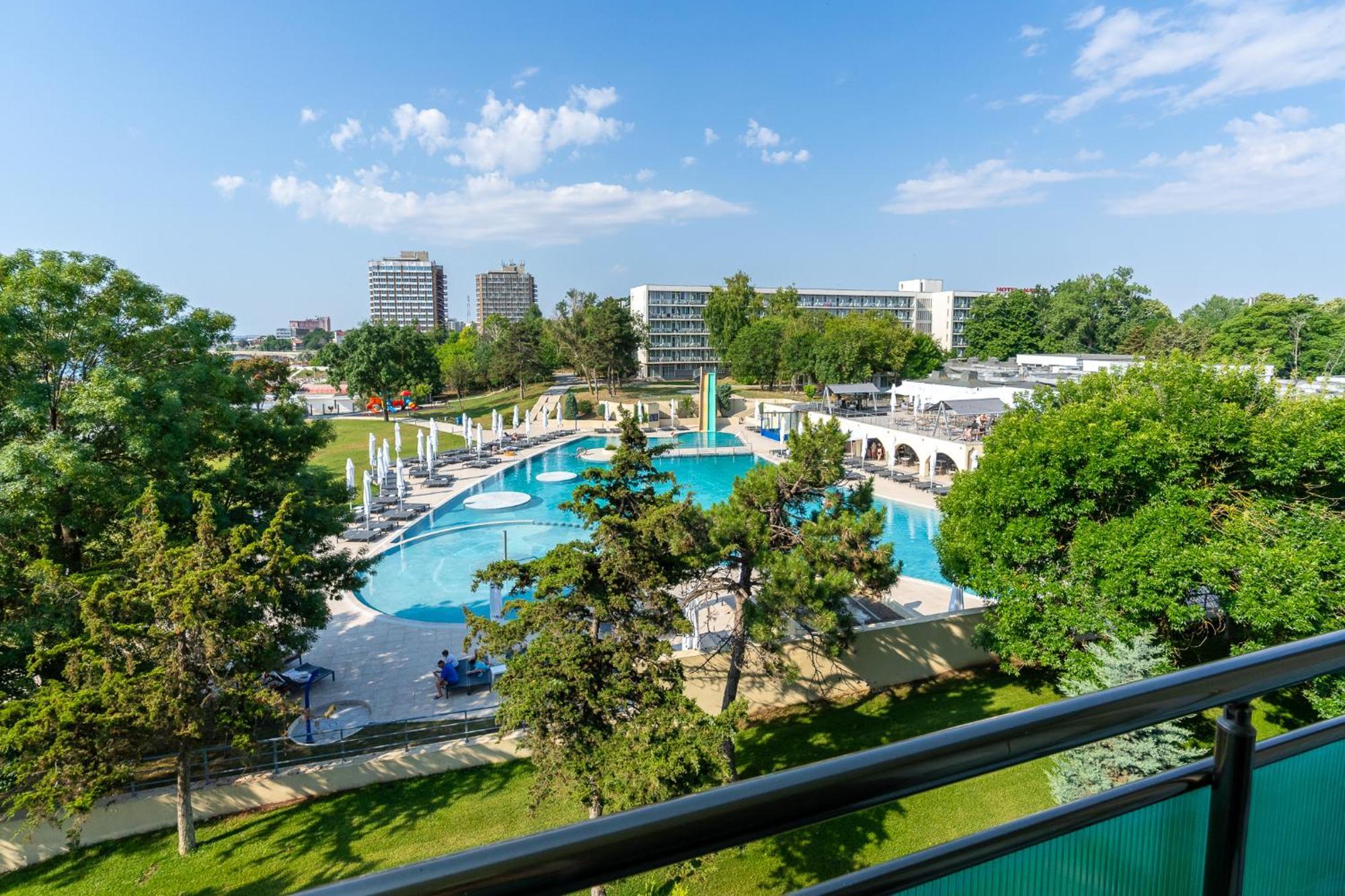 Safir Blue Resort Saturn Luaran gambar